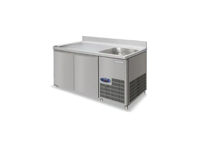 Undercounter with Sink